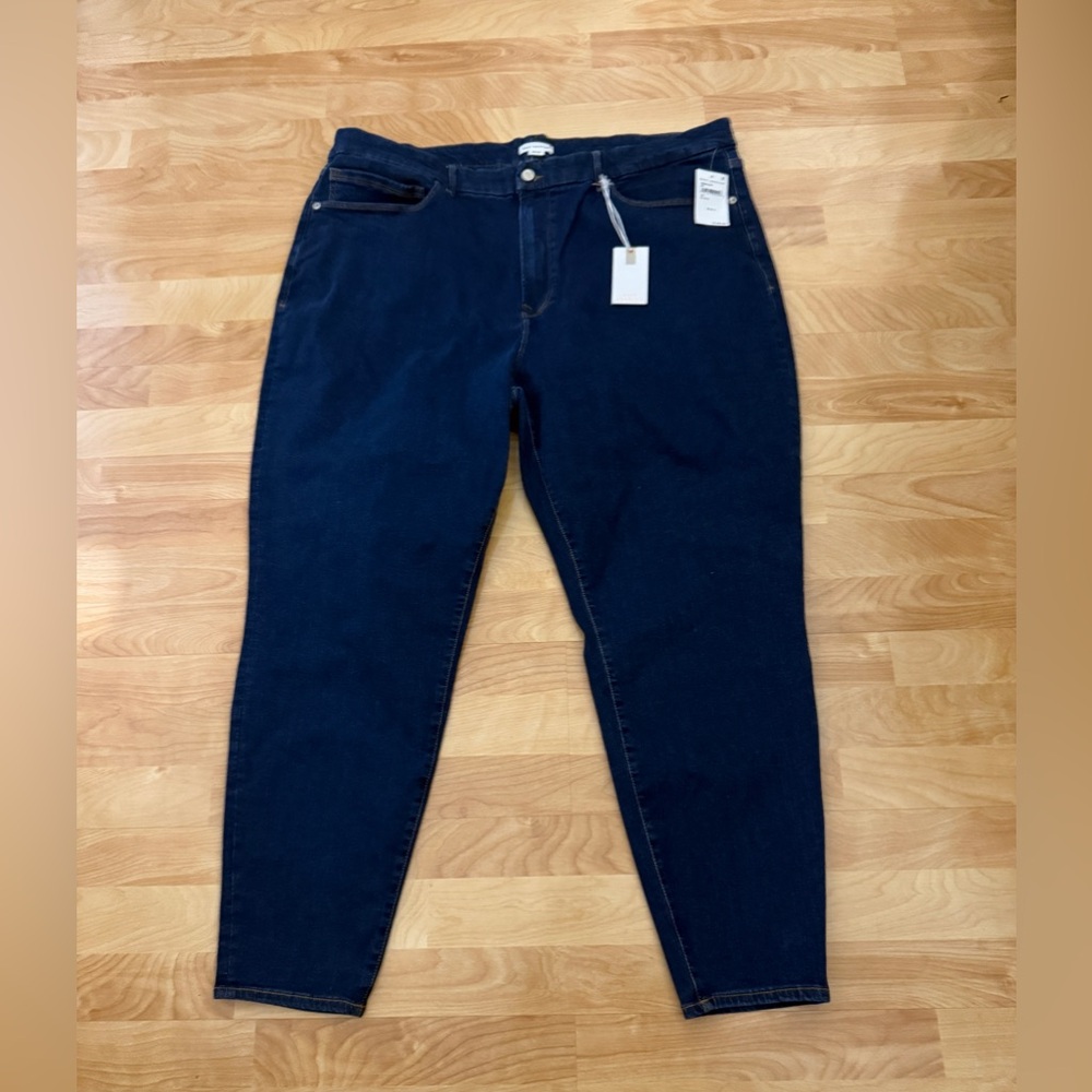 Good American Skinny High-Rise jean with flat tummy tech Woman plus size  28-32